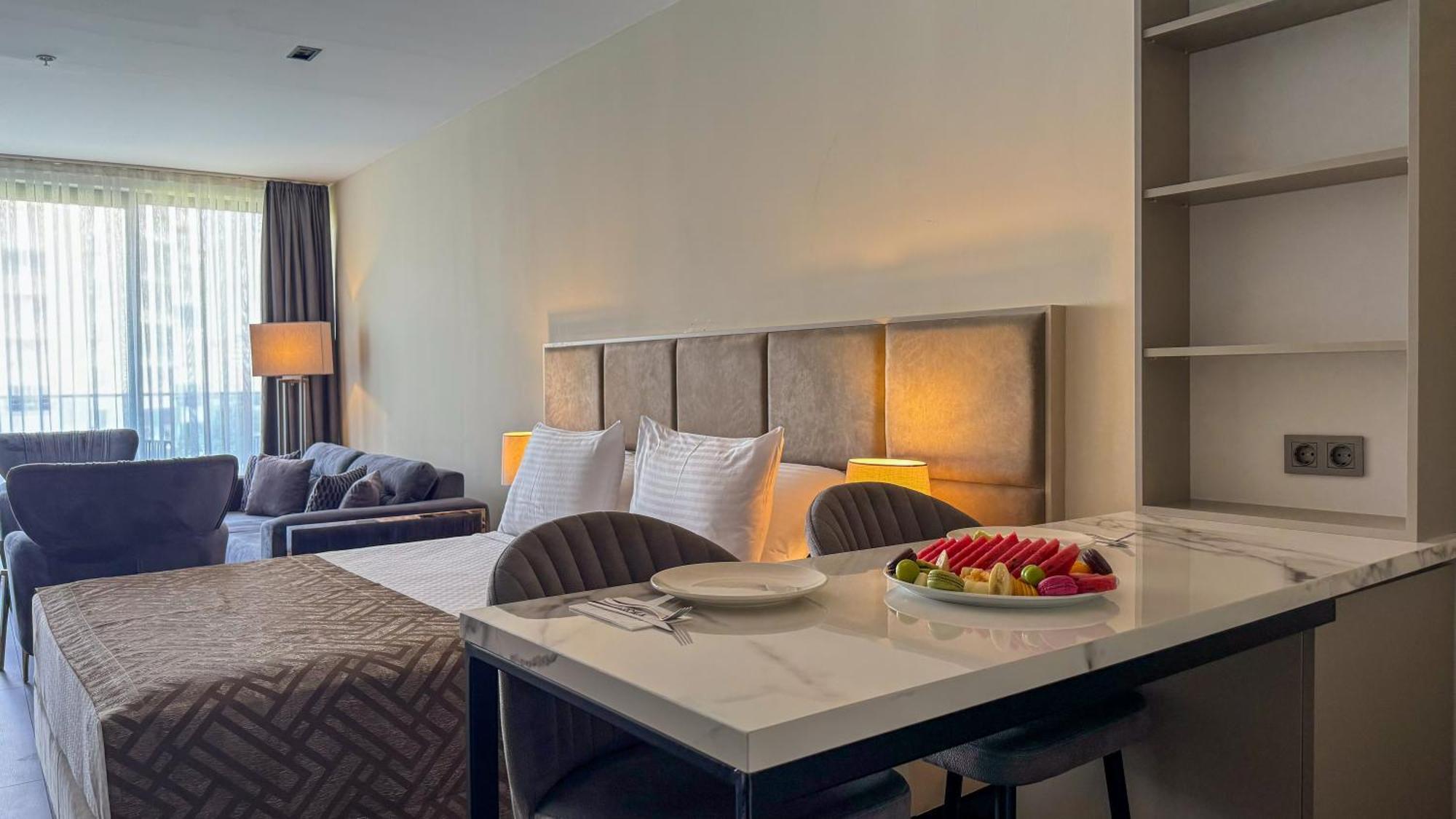 Alice Hotel Анталья Экстерьер фото