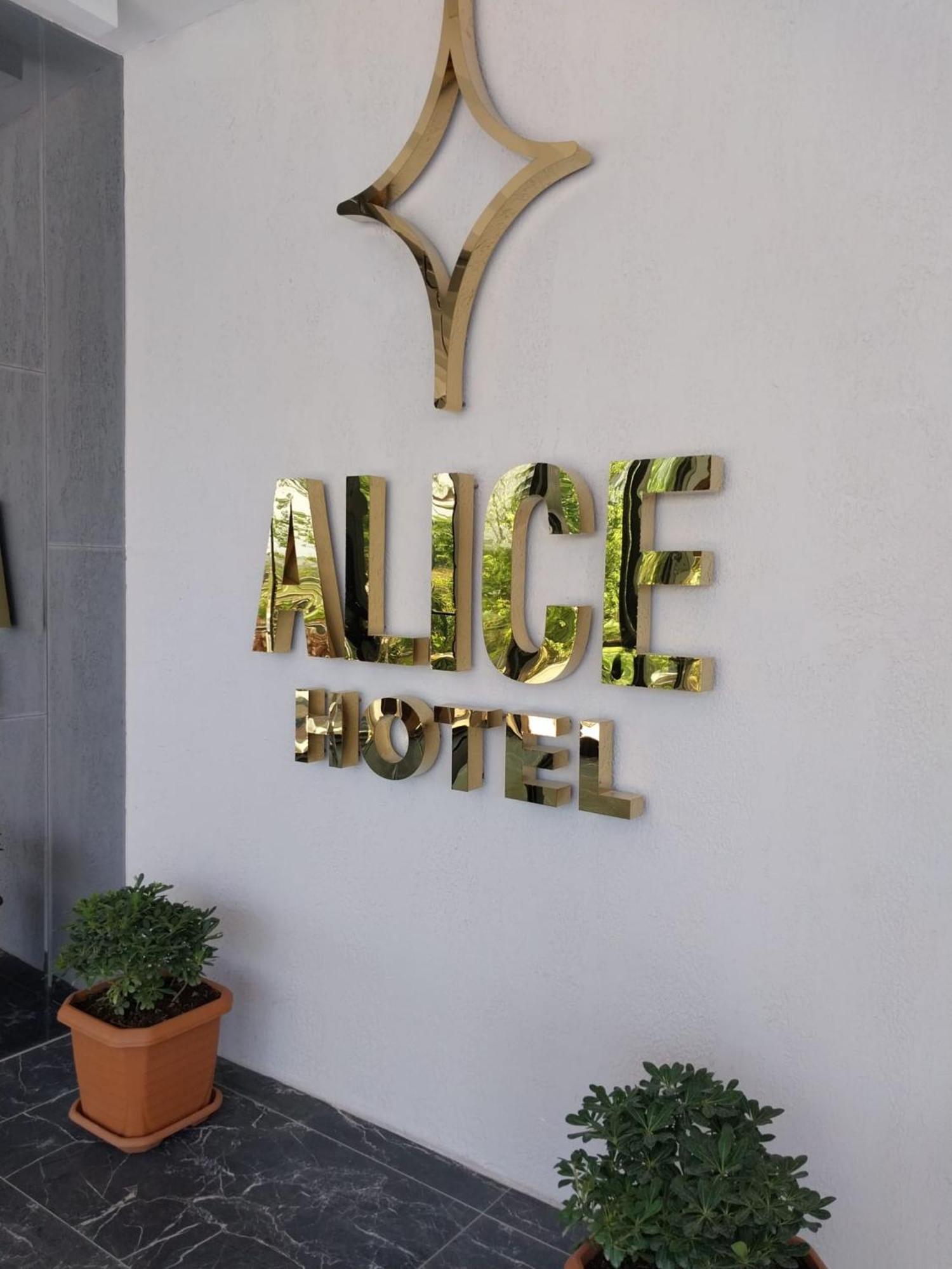 Alice Hotel Анталья Экстерьер фото